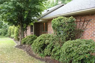 329 Laurel St, Mount Airy, NC 27030 - Photo 40