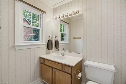 520 Barrett Road, Winston-Salem, NC 27104 - Photo 16