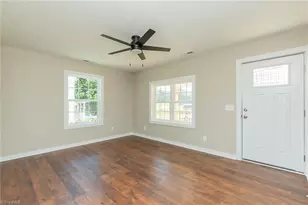 710 Dalton St, Reidsville, NC 27320 - Photo 10