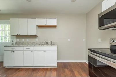 710 Dalton Street, Reidsville, NC 27320 - Photo 18