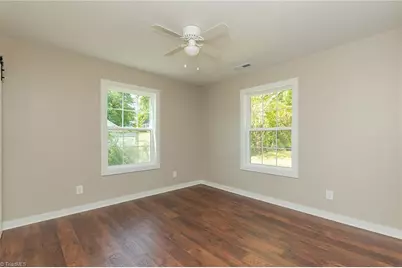 710 Dalton Street, Reidsville, NC 27320 - Photo 14