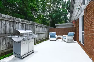 4620 Lawndale Dr, Greensboro, NC 27455 - Photo 14