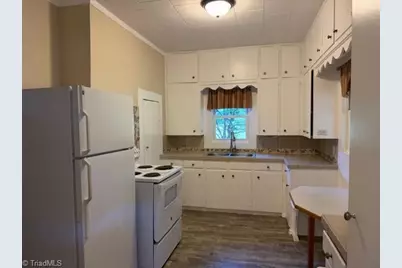 6176 Nc Highway 87 N, Gibsonville, NC 27249 - Photo 14