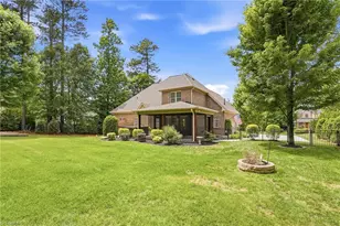1227 Meadowlands Dr, Winston-Salem, NC 27107 - Photo 50