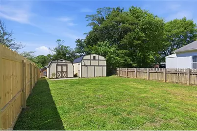125 The Boulevard, Eden, NC 27288 - Photo 28
