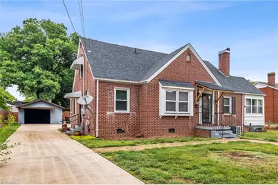 902 Wentworth Street, Reidsville, NC 27320 - Photo 6