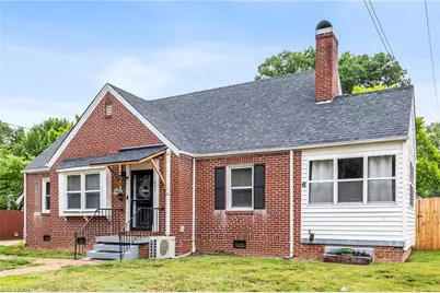 902 Wentworth Street, Reidsville, NC 27320 - Photo 4