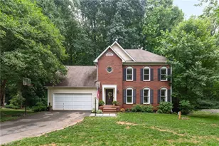 1053 Greenly Dr, Pfafftown, NC 27040 - Photo 1