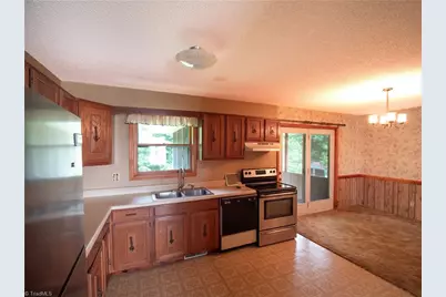 181 Layell Road, Elkin, NC 28621 - Photo 10