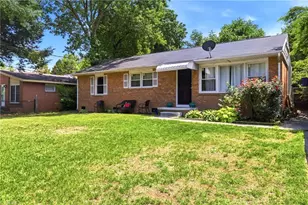 1608 E Cone Blvd, Greensboro, NC 27405 - Photo 2