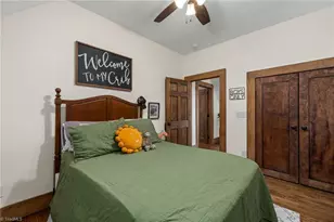 7 Mock St, Thomasville, NC 27360 - Photo 32