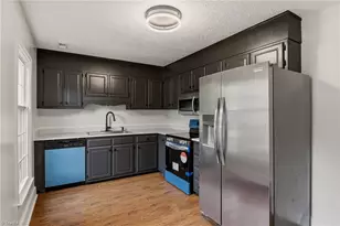 3949 Valley Ct, Winston-Salem, NC 27106 - Photo 12