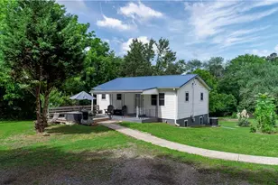 501 Melba Ln, Winston-Salem, NC 27107 - Photo 1