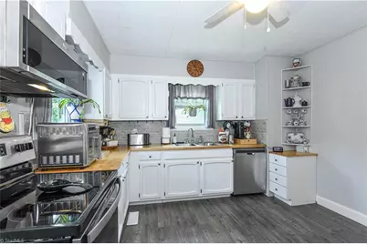 501 Melba Lane, Winston-Salem, NC 27107 - Photo 6