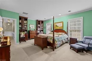 3811 Meredith Dr, Greensboro, NC 27408 - Photo 24