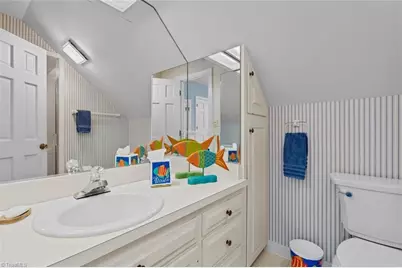 3811 Meredith Drive, Greensboro, NC 27408 - Photo 38