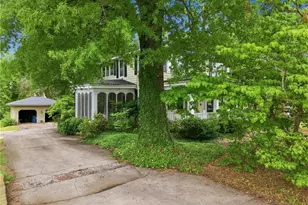 408 Piedmont St, Reidsville, NC 27320 - Photo 2
