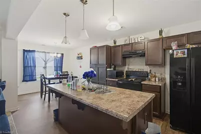 5832 Springer Drive, Greensboro, NC 27405 - Photo 2