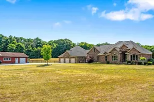 2925 Boy Wood Rd, Graham, NC 27253 - Photo 2
