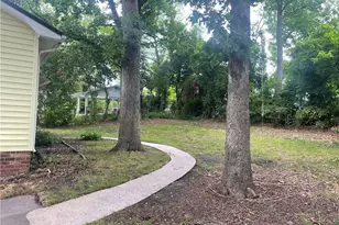 411 Kern St, Thomasville, NC 27360 - Photo 4