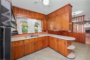 243 Farmingdale Ave, Winston-Salem, NC 27107 - Photo 18
