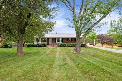 243 Farmingdale Avenue, Winston-Salem, NC 27107 - Photo 38