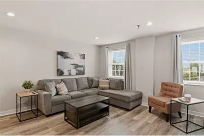 315 N Spruce Street #304, Winston-Salem, NC 27101 - Photo 6