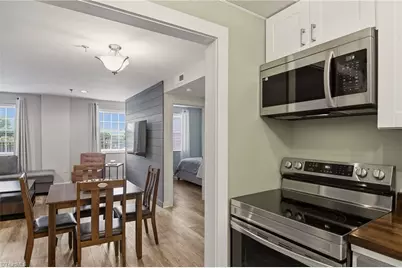 315 N Spruce Street #304, Winston-Salem, NC 27101 - Photo 14