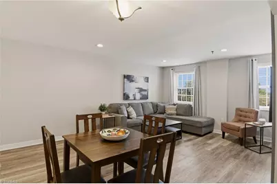 315 N Spruce Street #304, Winston-Salem, NC 27101 - Photo 8