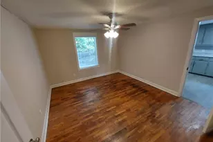 912 Beaumont Ave, High Point, NC 27260 - Photo 10