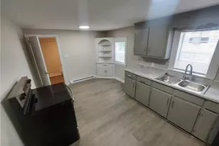 912 Beaumont Ave, High Point, NC 27260 - Photo 2