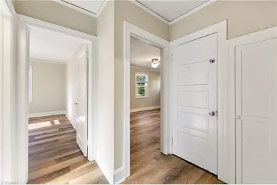 1015 Martin Street, Winston-Salem, NC 27103 - Photo 12