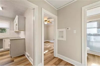 1015 Martin Street, Winston-Salem, NC 27103 - Photo 8