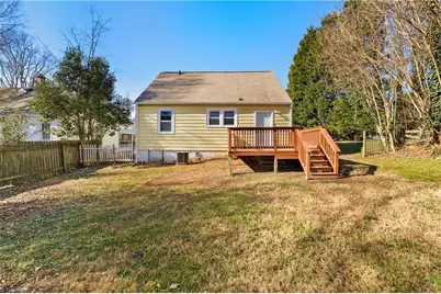 1015 Martin Street, Winston-Salem, NC 27103 - Photo 20