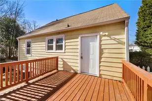 1015 Martin St, Winston-Salem, NC 27103 - Photo 18
