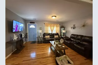 400 Croydon Lane, Winston-Salem, NC 27107 - Photo 6