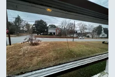 108 Wall Street, Madison, NC 27025 - Photo 22