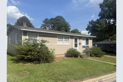 108 Wall Street, Madison, NC 27025 - Photo 1