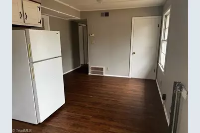 108 Wall Street, Madison, NC 27025 - Photo 6