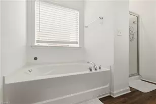 877 Sage Hl Dr, Jamestown, NC 27282 - Photo 22