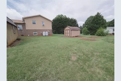 110 Robert Drive, State Road, NC 28676 - Photo 6