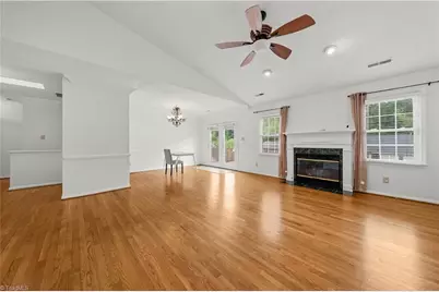 511 Westpark Circle, Winston-Salem, NC 27103 - Photo 12