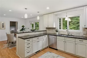 612 Hertford Rd, Winston-Salem, NC 27104 - Photo 8
