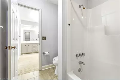 612 Hertford Road, Winston-Salem, NC 27104 - Photo 44