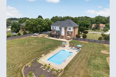 6005 Lomond Drive, Summerfield, NC 27358 - Photo 40