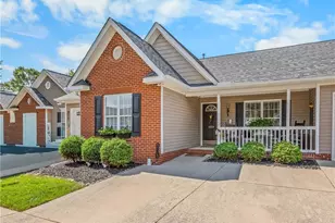 4328 Weatherton Dr, Kernersville, NC 27284 - Photo 2
