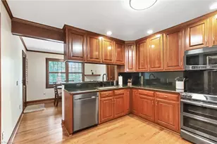 121 Acorn Ave, Wilkesboro, NC 28697 - Photo 2