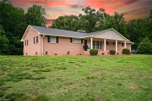 2475 Rowe Rd, Lexington, NC 27295 - Photo 1
