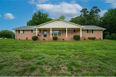 2475 Rowe Road, Lexington, NC 27295 - Photo 2