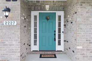 2227 Dunning Ct, High Point, NC 27265 - Photo 2